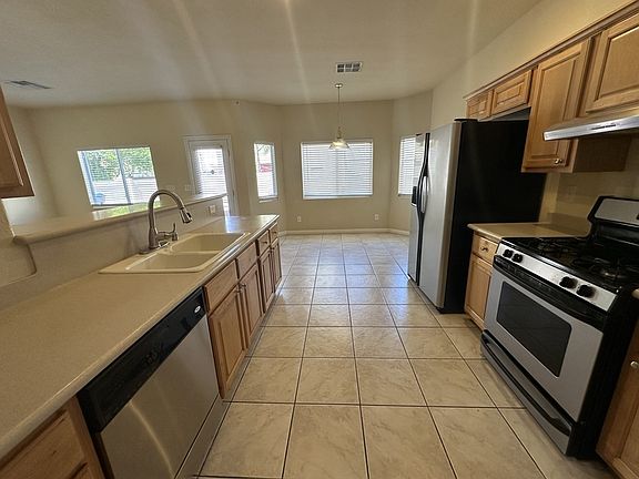 4th image of 5060 Upper Falls Ct