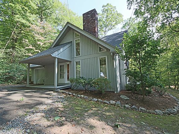 446 Black Rock Turnpike