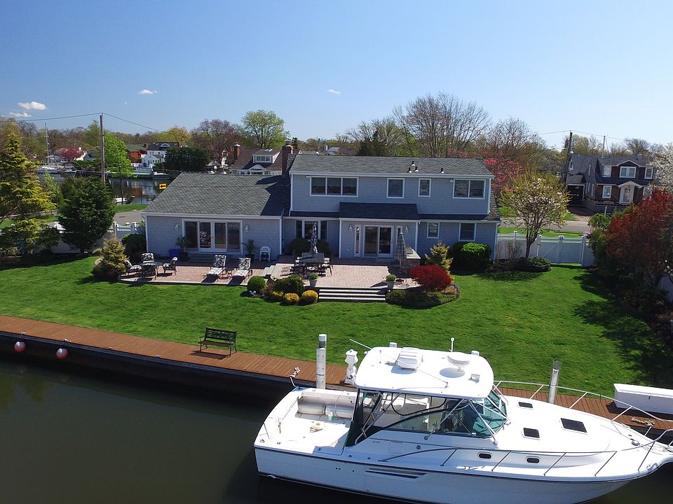 1st image of 74 Sequams Ln W