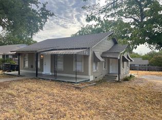 2945 Handley Dr, Fort Worth, TX 76112