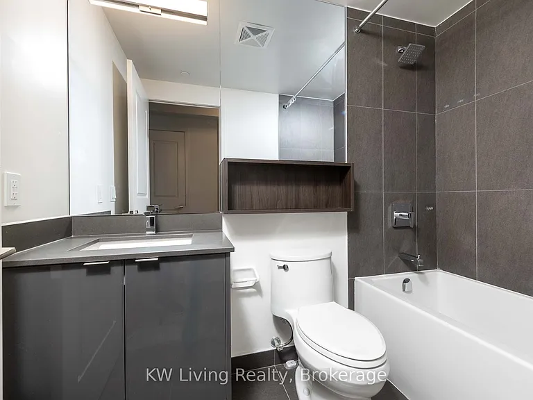 100 Dalhousie St #4412 — Photo 16