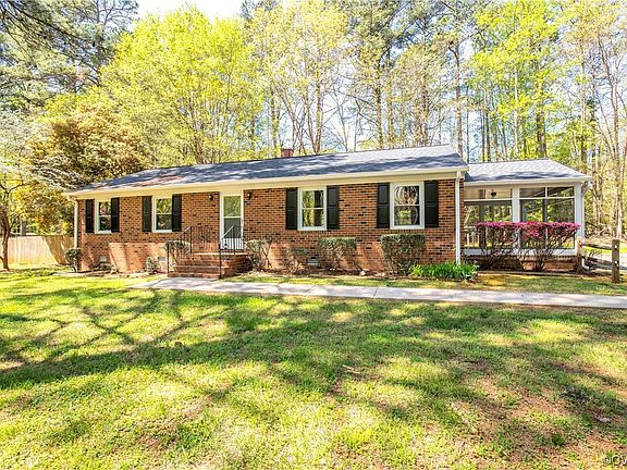 3rd image of 2779 Birdsong Ln