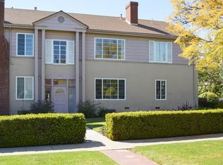 501 Avondale Ave APT A, Los Angeles, CA 90049
