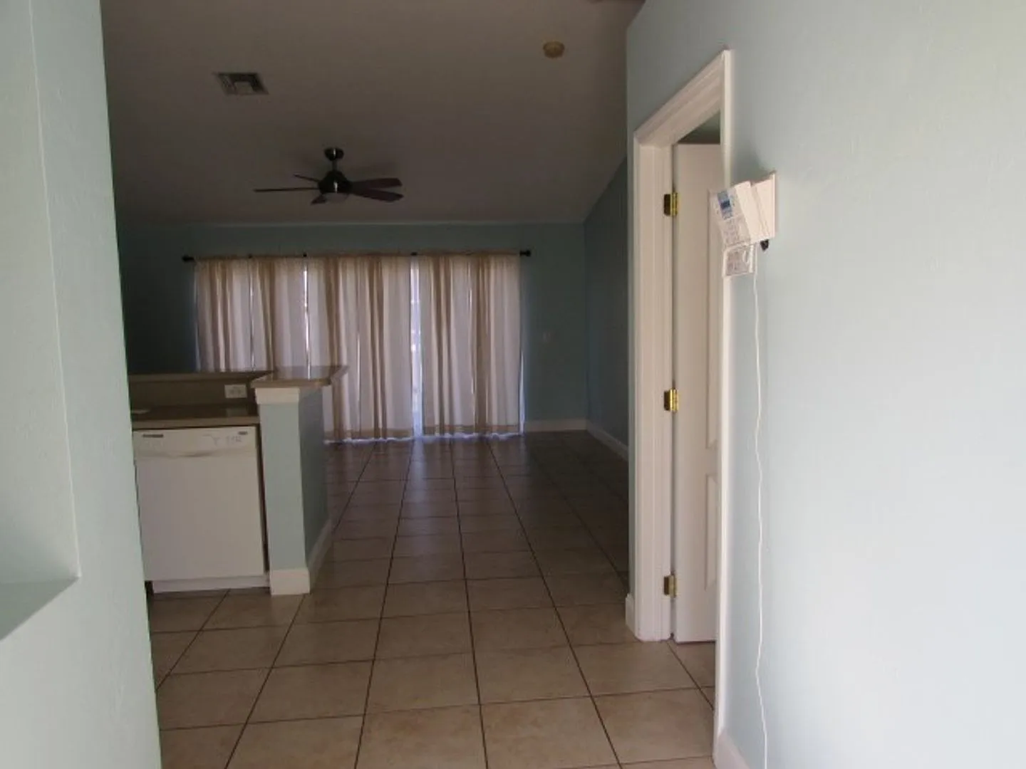 Beautiful Home in Lehigh Acres — Photo 2