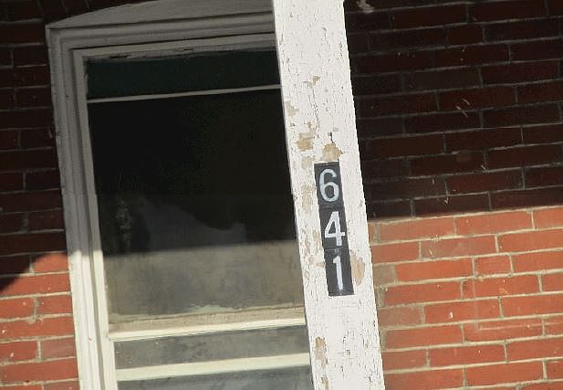 2nd image of 641 Manor St