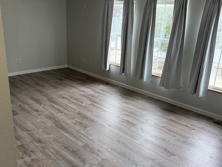 936 McKinley Ave #7 — Photo 2