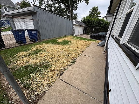 5th image of 4340 W 47th St