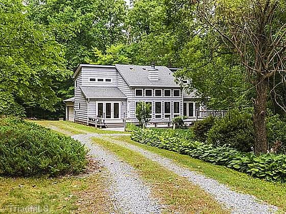 1st image of 125 Matt Dillon Ave
