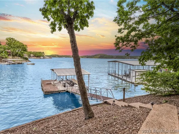 83 Ute Rd, Lake Ozark, MO 65049