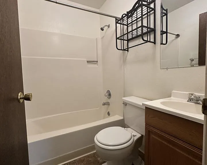 148 Prickett Ln #8 — Photo 5
