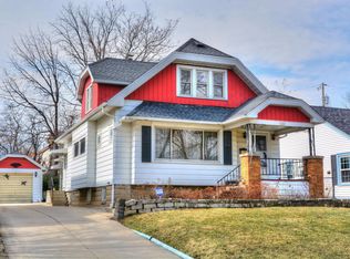 1467 S 85th St, West Allis, WI 53214