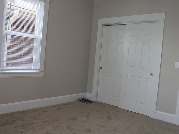 5th image of 2232 Cathedral Ave