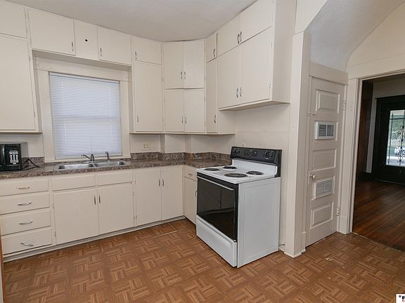 5th image of 1237 Peach St