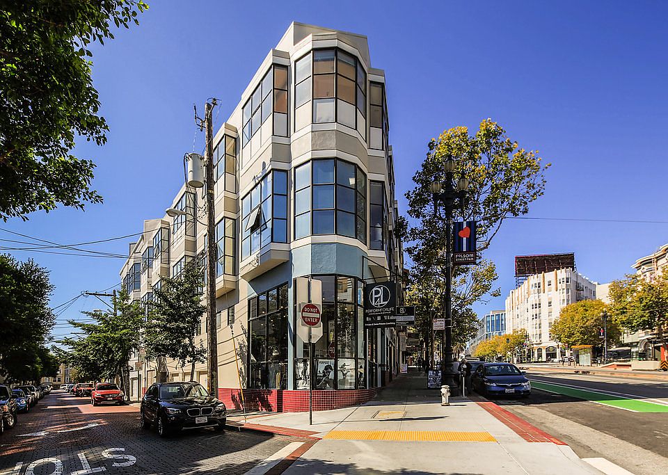 1st image of 2 Pearl St #3