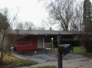 1723 Wisteria Rd, Rockford, IL 61107