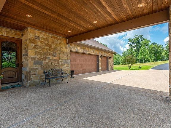 3rd image of 899 Rock Creek Rd