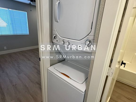 4th image of 4359 38th St APT 3