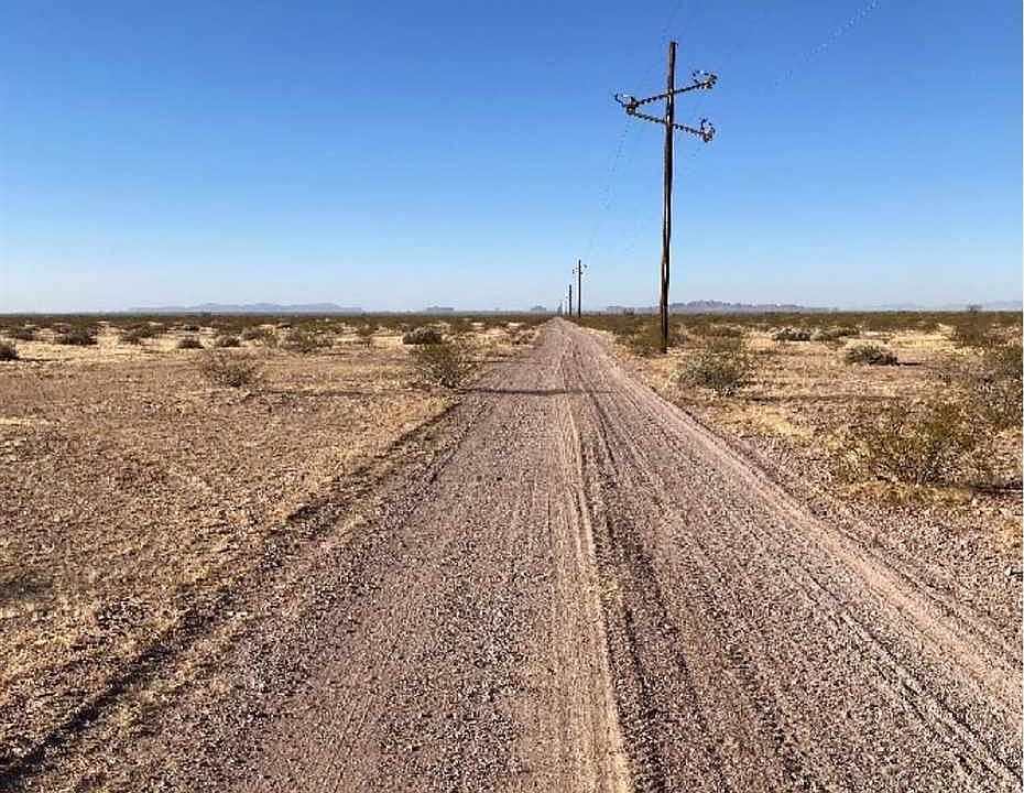 2nd image of 10 Palomas Rd