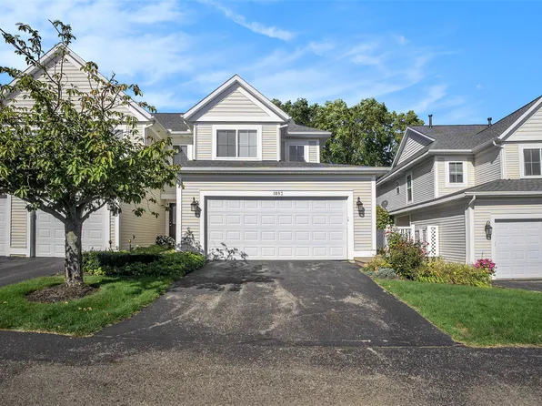 1092 Cobblestone Rd, Holland, MI 49423