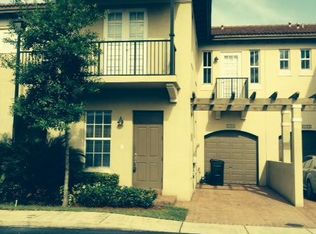 6925 Julia Gardens Dr, Pompano Beach, FL 33073