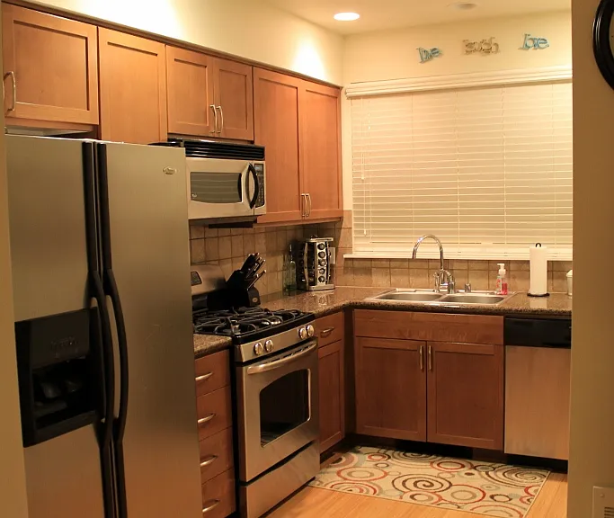 2379 NE Park Dr — Photo 8