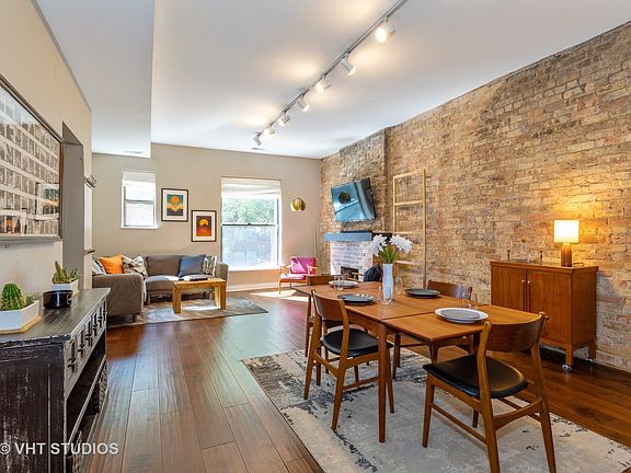 5th image of 846 W Cornelia Ave #15