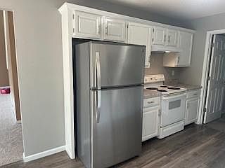 3rd image of 1241 S 5th St