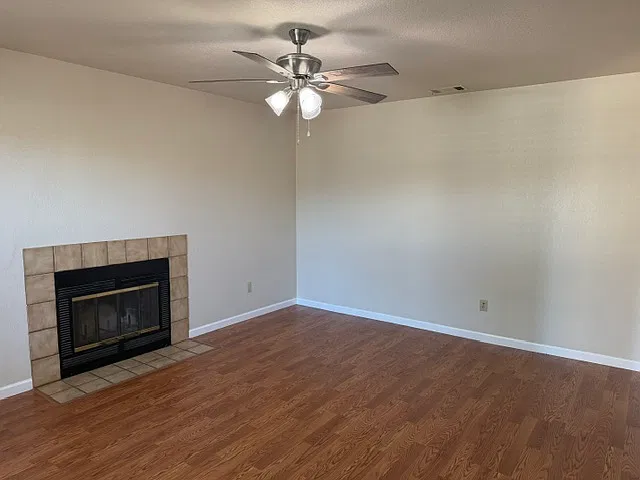 3 bed, 1098 sqft, $2,295 — Photo 3