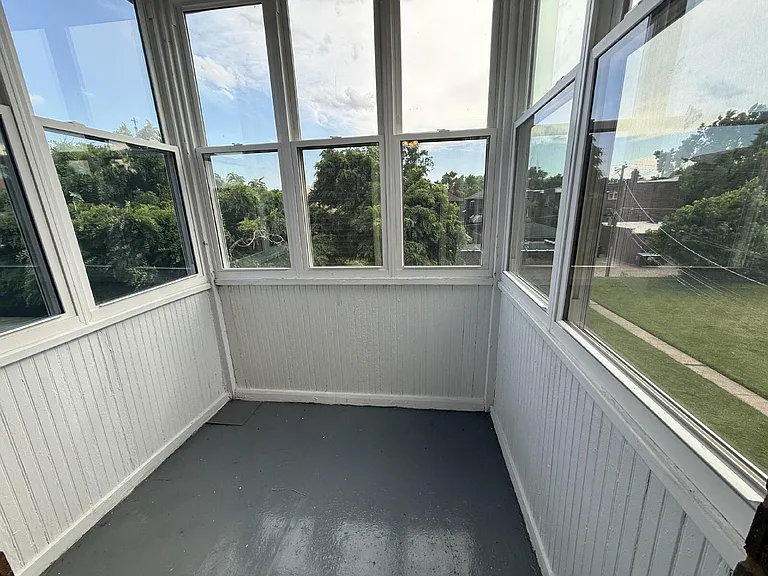 3954 Dover Pl #2E — Photo 5