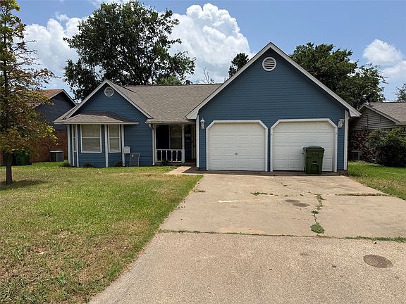 2nd image of 3406 NE 11th St