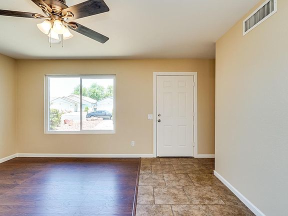 3rd image of 3001 W Rose Garden Ln