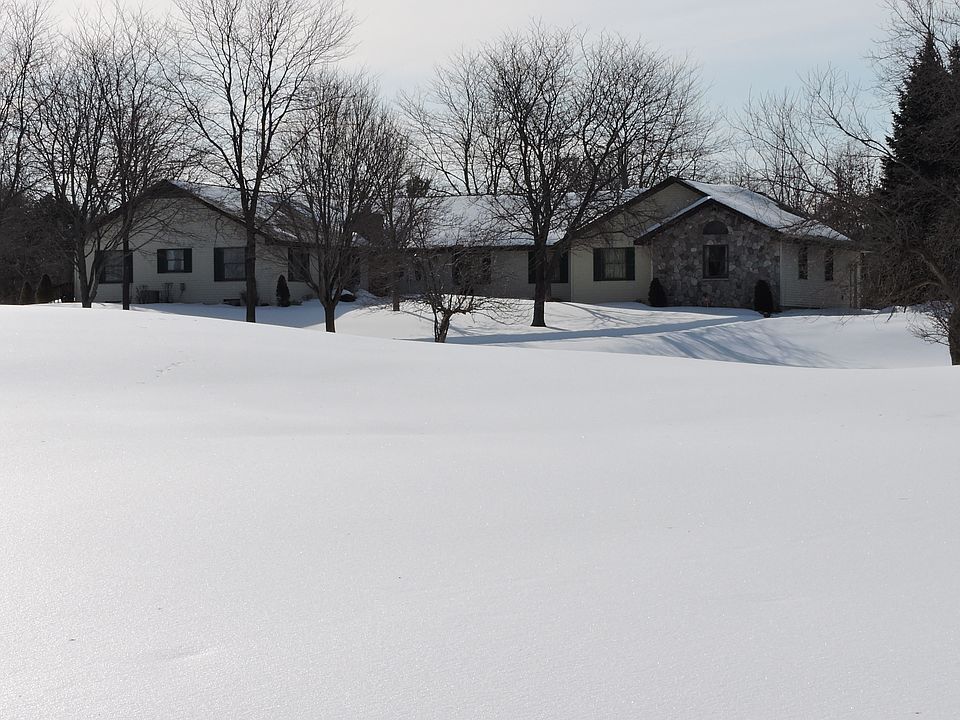 1st image of 10137 Horseshoe Cir