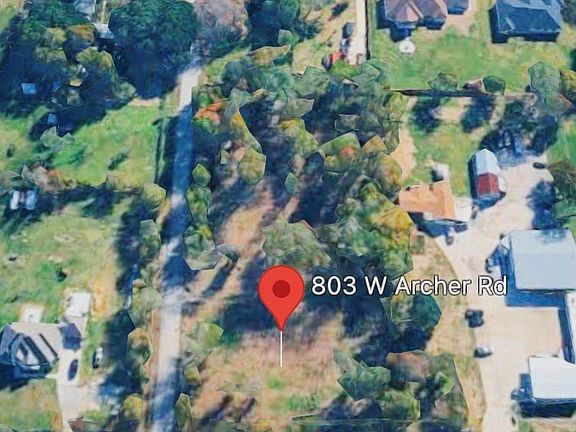 4th image of 803 W Archer Rd