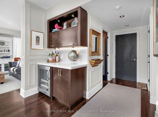 120 Homewood Ave #617, Toronto, ON M4Y 2J3