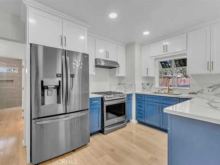 7015 Amigo Ave — Photo 16