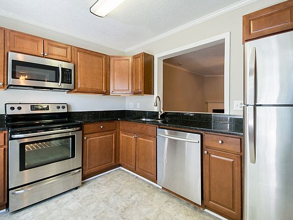 3rd image of 8406 Rust Wood Pl