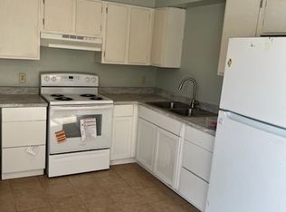 102 Gregory Dr APT 8, Green Forest, AR 72638