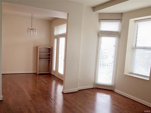 2nd image of 627 Clara Ave #3D
