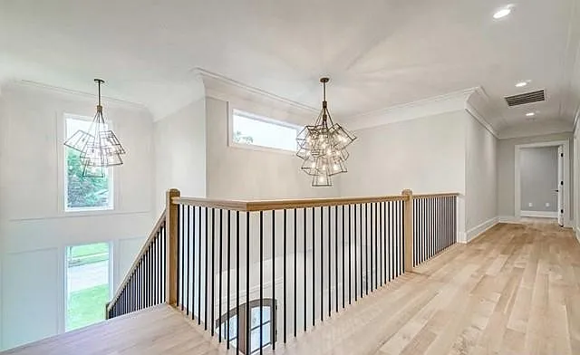 612 Sylvan Pl W — Photo 22