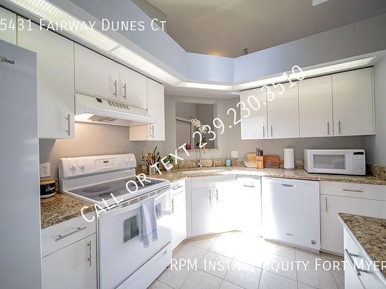 25431 Fairway Dunes Ct — Photo 8
