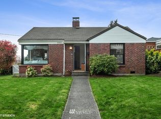 3703 SW Charlestown St, Seattle, WA 98126