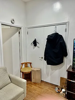 Rented by Bank Neary | media 4