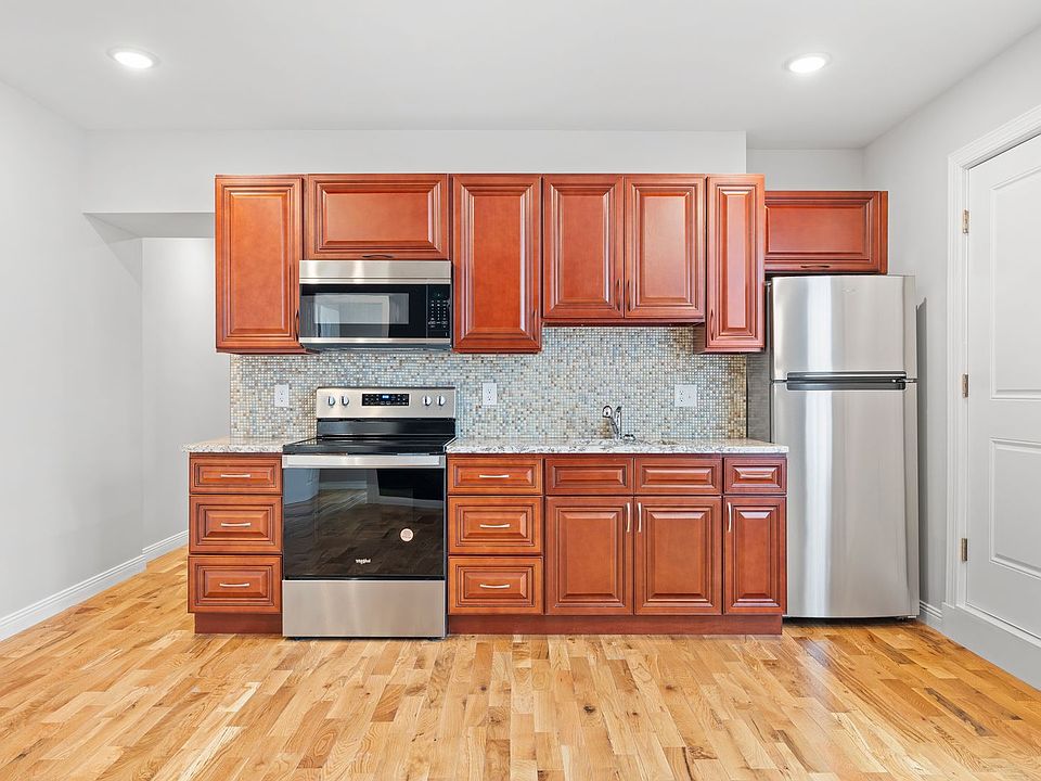 1st image of 6942 Torresdale Ave Floor 2
