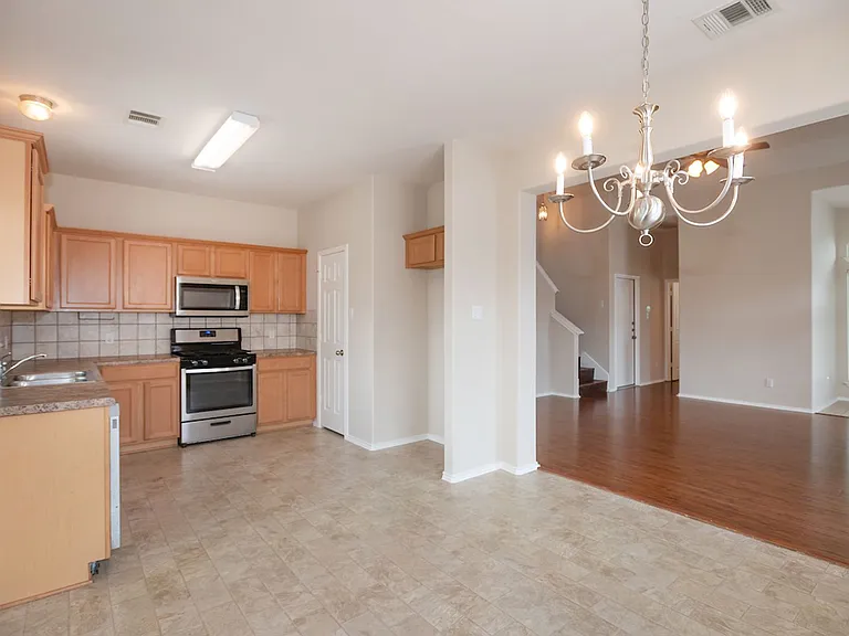 516 Sweet Leaf Ln — Photo 6