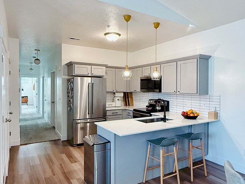 Kitchen and hallway