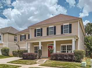 8235 Cottsbrooke Dr, Huntersville, NC 28078