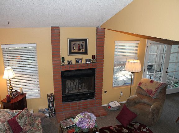 3rd image of 1283 Vista Del Lago