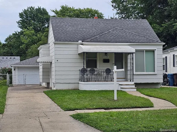 4395 3rd St, Wayne, MI 48184