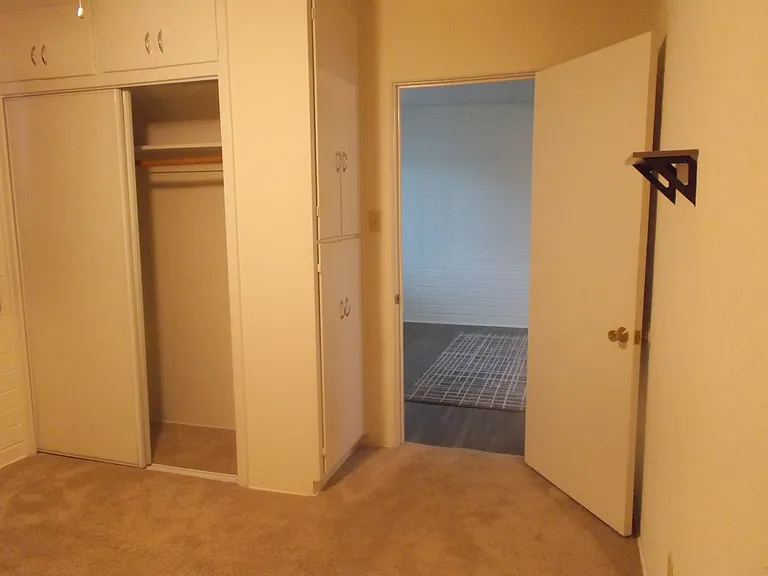 4335 N 15th Ave #2 — Photo 10