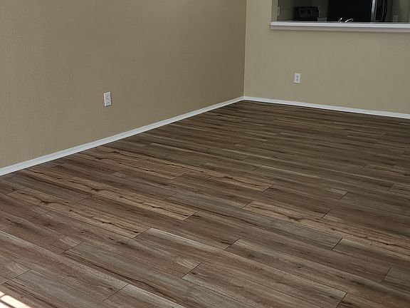 3rd image of 30013 Granda Hills Ct